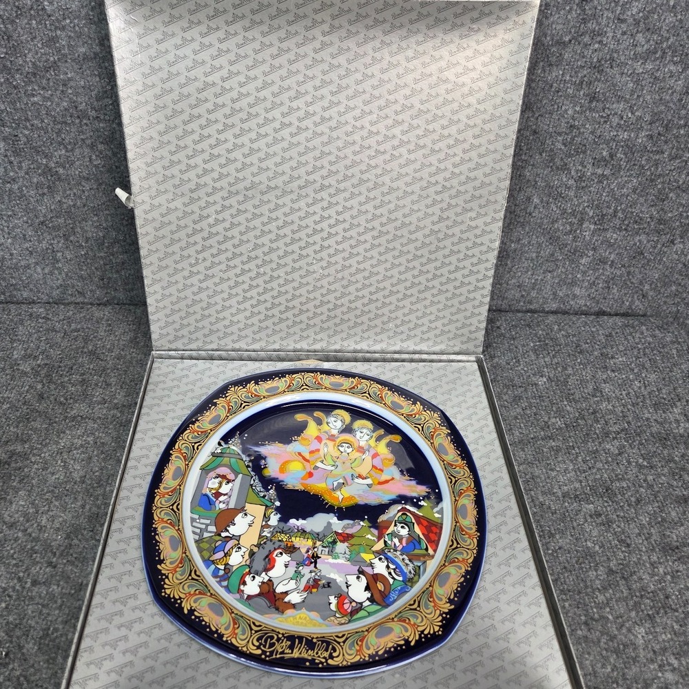 Bjorn Wiinblad Rosenthal "Christmas Carols" plate - 1993 Vintage Collectible‎